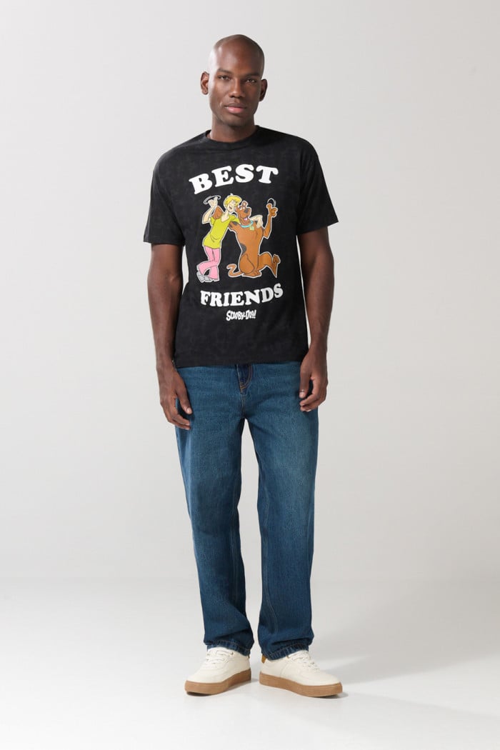 Camiseta negra tie dye de Scooby-Doo manga corta
