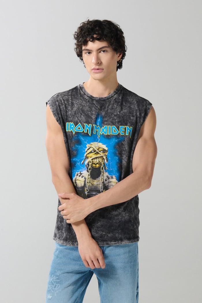 Camiseta manga sisa gris intensa de Iron Maiden