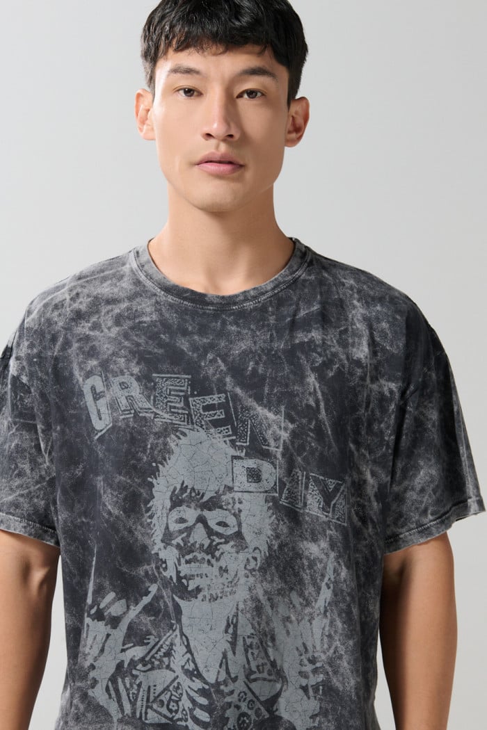 Camiseta oversize unicolor manga corta tie dye de Green Day