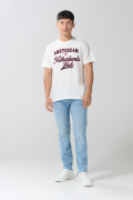 Camiseta college crema manga corta con texto college