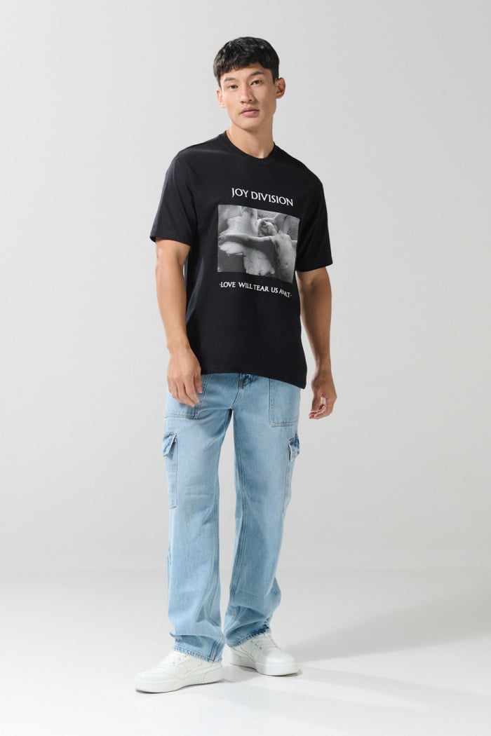 Camiseta de Joy Division negra con cuello redondo