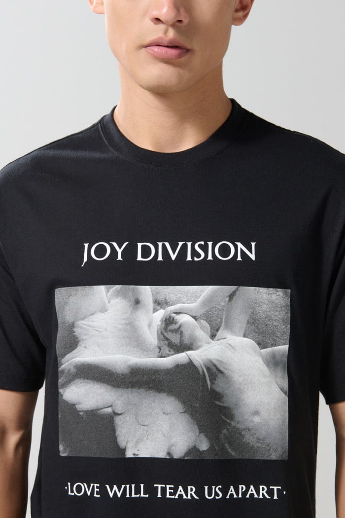 Camiseta de Joy Division negra con cuello redondo