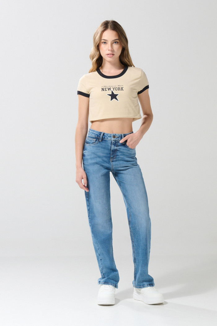 Camiseta college kaki manga corta con contrastes