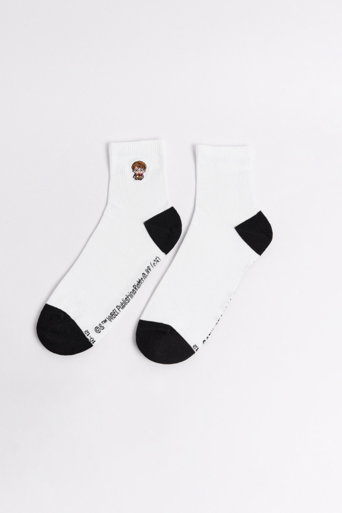 Medias unicolores cortas de Harry Potter con contrastes