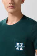Camiseta cuello redondo verde con bolsillo de Harry Potter