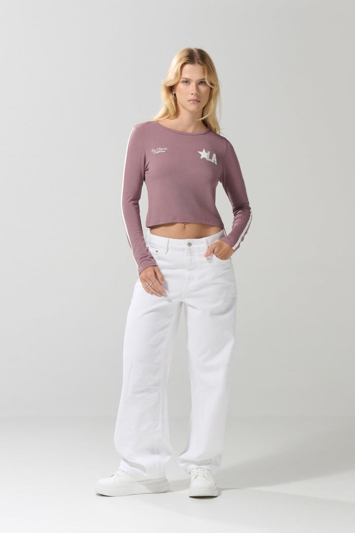 Camiseta lila oscura manga larga con diseño college