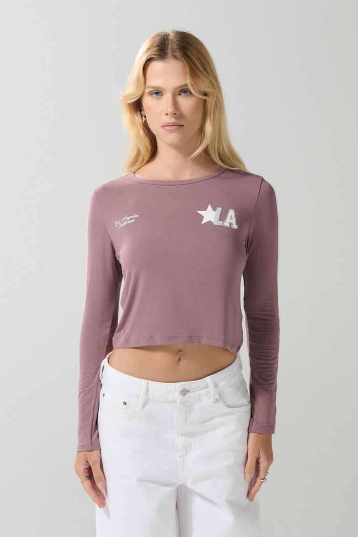 Camiseta lila oscura manga larga con diseño college