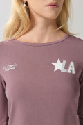 Camiseta lila oscura manga larga con diseño college