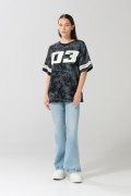 Camiseta college tie dye negra oversize con manga corta