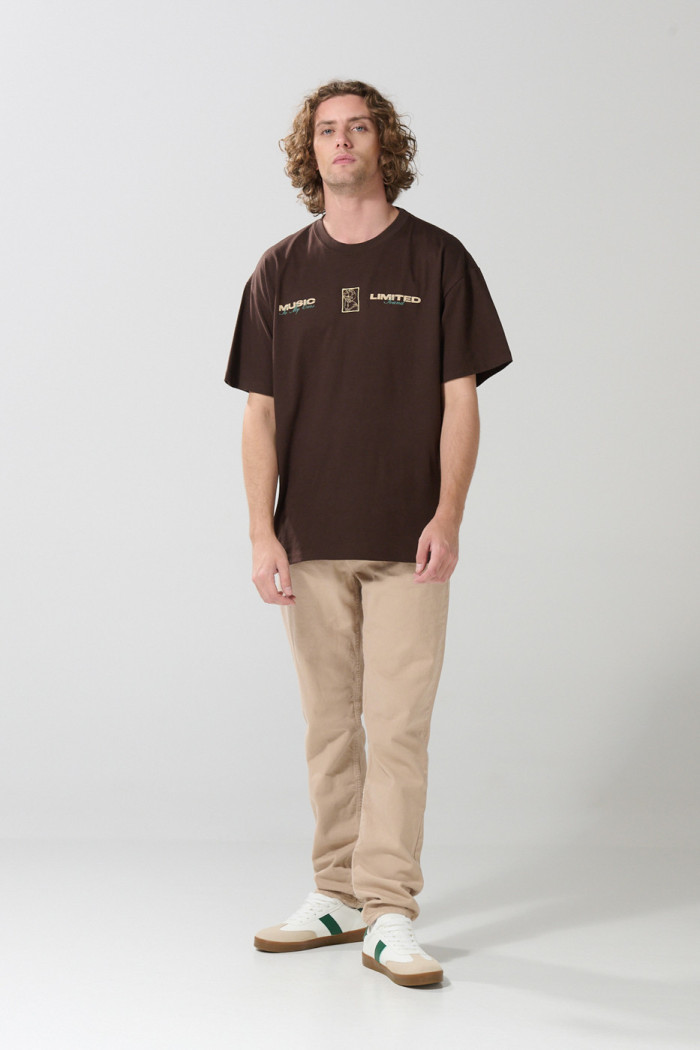 Camiseta oversize café de Mickey and Friends manga corta