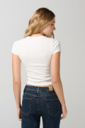 Camiseta manga corta acanalada unicolor ajustada