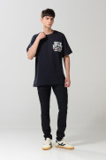 Camiseta oversize cuello redondo azul con arte college
