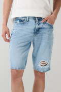 Bermuda azul clara slim en jean con rotos y cremallera