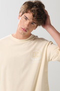 Camiseta oversize cuello redondo kaki con diseños college