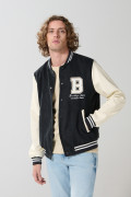 Chaqueta bomber college negra con mangas en contraste
