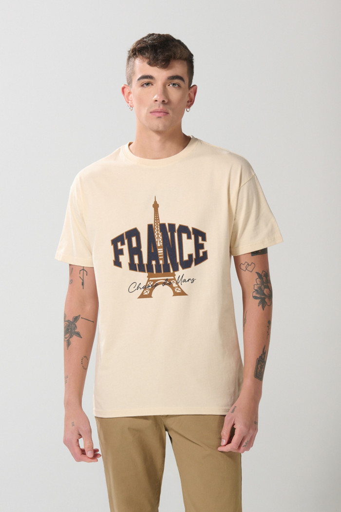 Camiseta cuello redondo kaki con arte college delantero