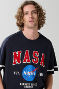 Camiseta azul intensa de NASA oversize manga corta
