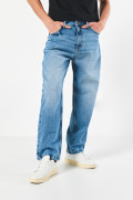 Jean baggy tiro medio azul claro con bota ancha y desgastes