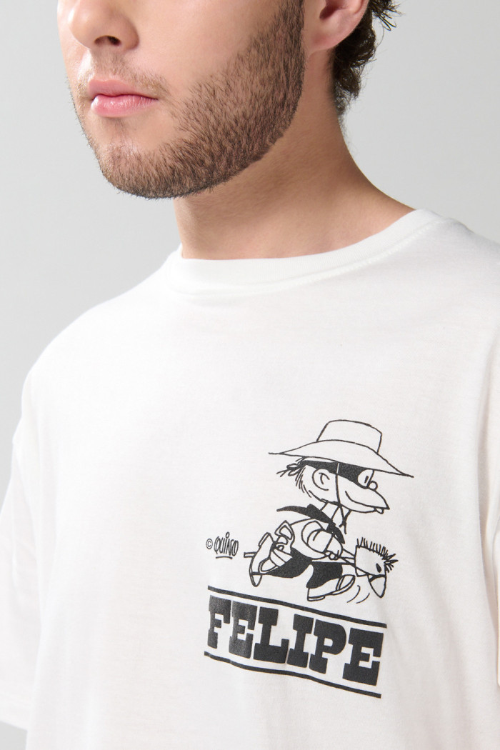 Camiseta crema manga corta con diseño de Mafalda