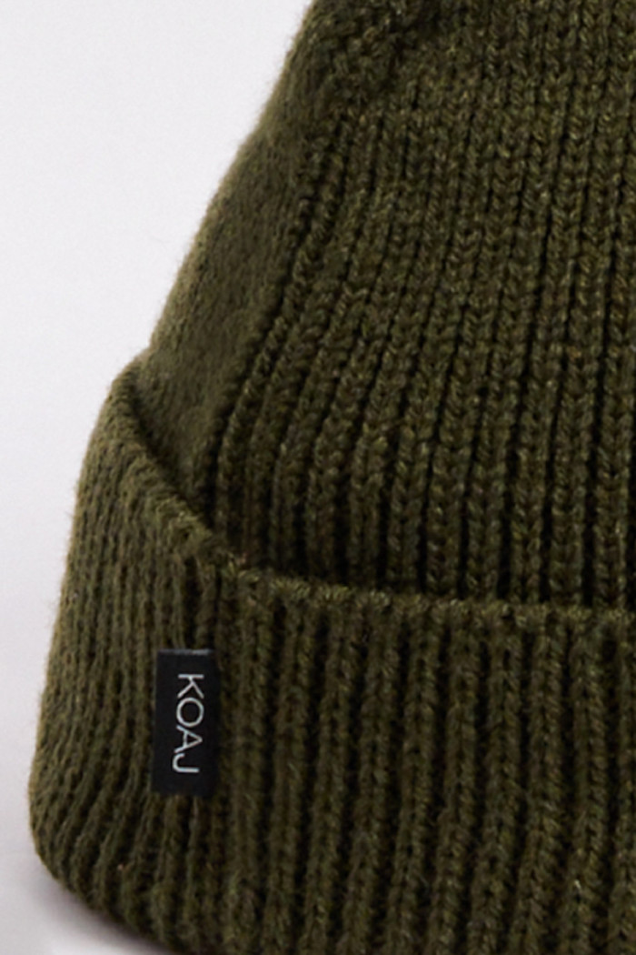 Gorro tejido verde con bordado de Harry Potter