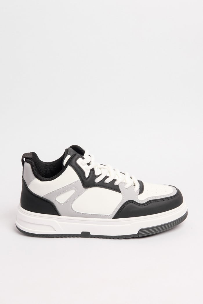 Tenis unicolores casuales de bota con contrastes