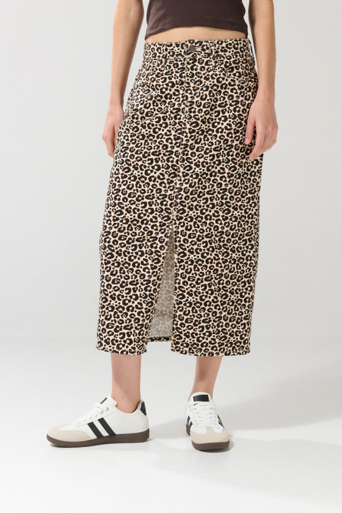 Falda en jean tiro alto kaki larga con diseño animal print