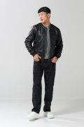 Chaqueta bomber negra con efecto de piel y bolsillos