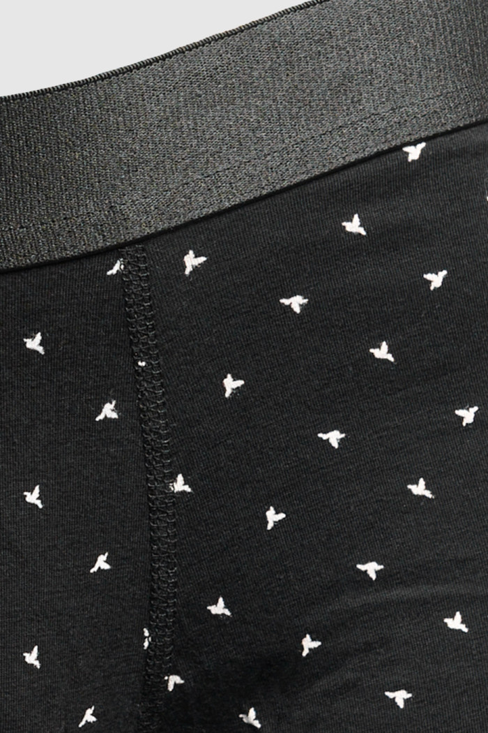 Bóxer negro midway brief-largo con figuras estampadas
