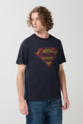 Camiseta manga corta azul intensa con diseño de Superman
