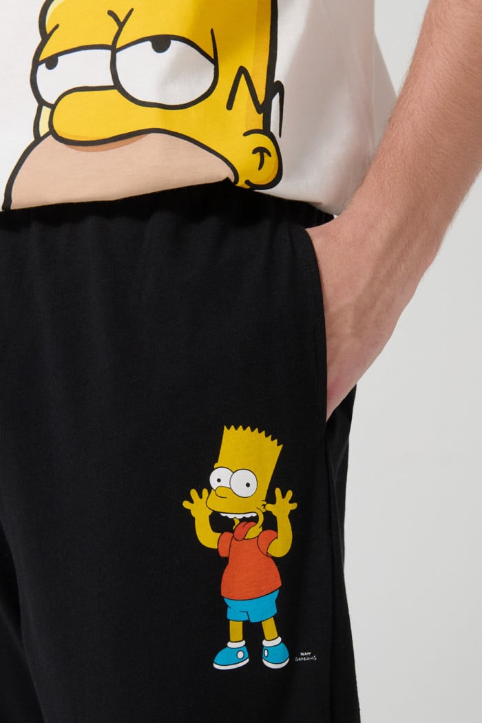 Pantalón jogger negro con arte de Los Simpson