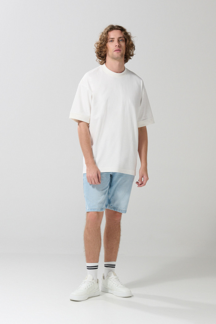 Camiseta oversize manga corta en algodón unicolor