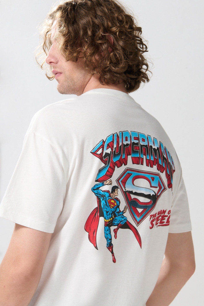 Camiseta oversize crema manga corta de Superman