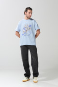 Camiseta azul clara cuello redondo con arte de Star Wars
