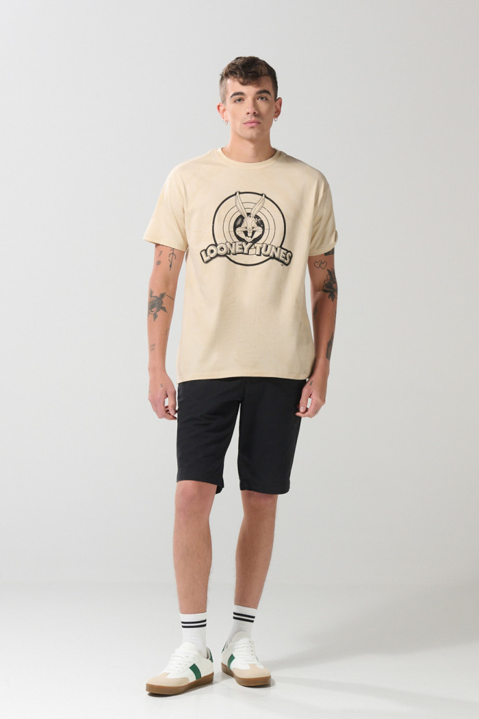 Camiseta de Looney Tunes kaki con cuello redondo
