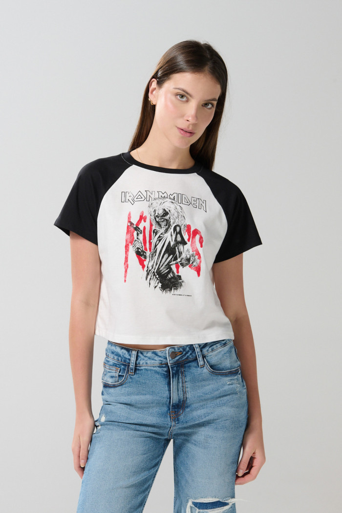 Camiseta manga ranglan crema con diseño de Iron Maiden