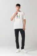 Camiseta manga corta crema con arte de Plaza Sésamo