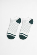 Medias cremas claras tobilleras a rayas con contrastes