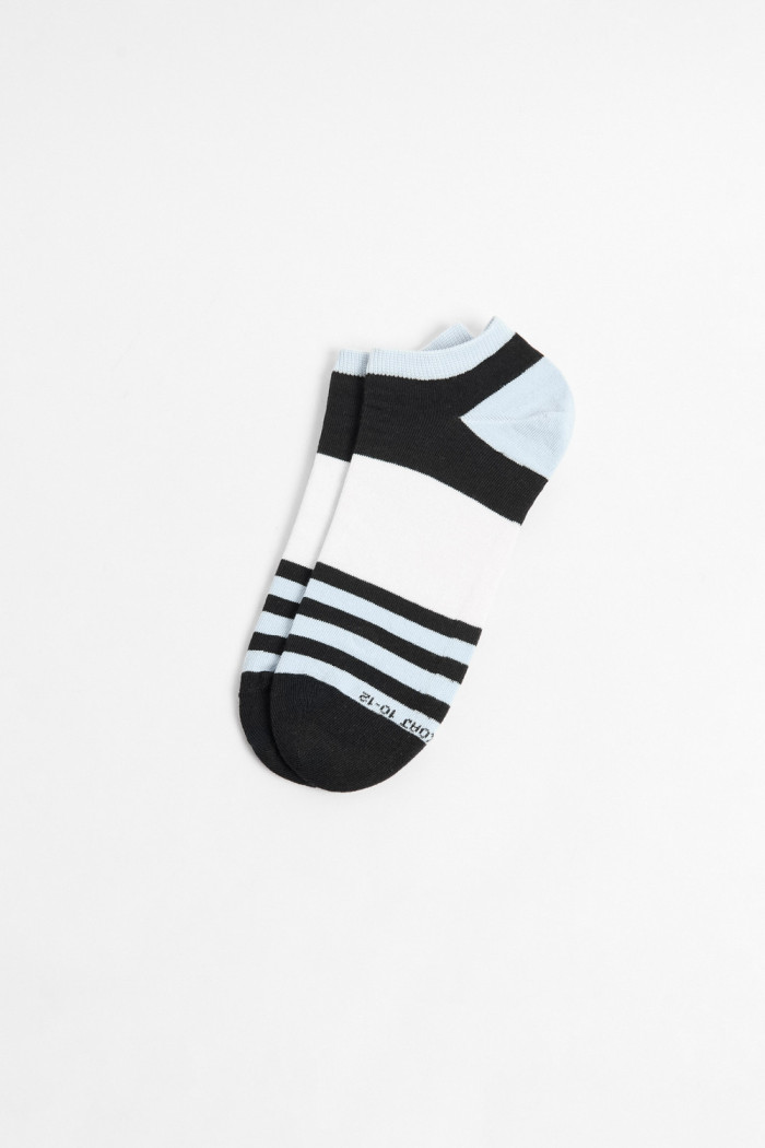 Medias tobilleras con diseño en jacquard