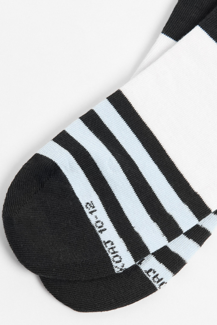Medias tobilleras con diseño en jacquard