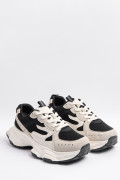 Tenis de plataforma unicolores con contrastes y suela gruesa
