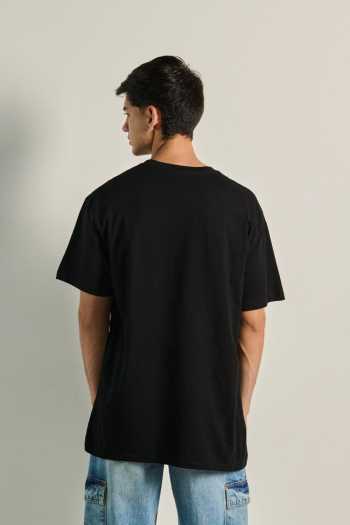 Camiseta unicolor oversize cuello redondo de Beetlejuice