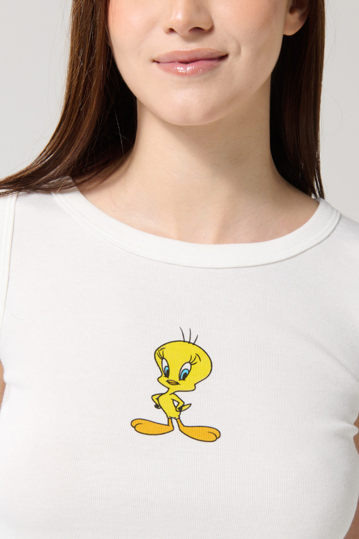Camiseta crema clara manga sisa con arte de Looney Tunes