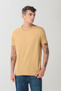 Camiseta café clara con manga corta ajustada