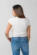 Camiseta ajustada unicolor manga corta estampada