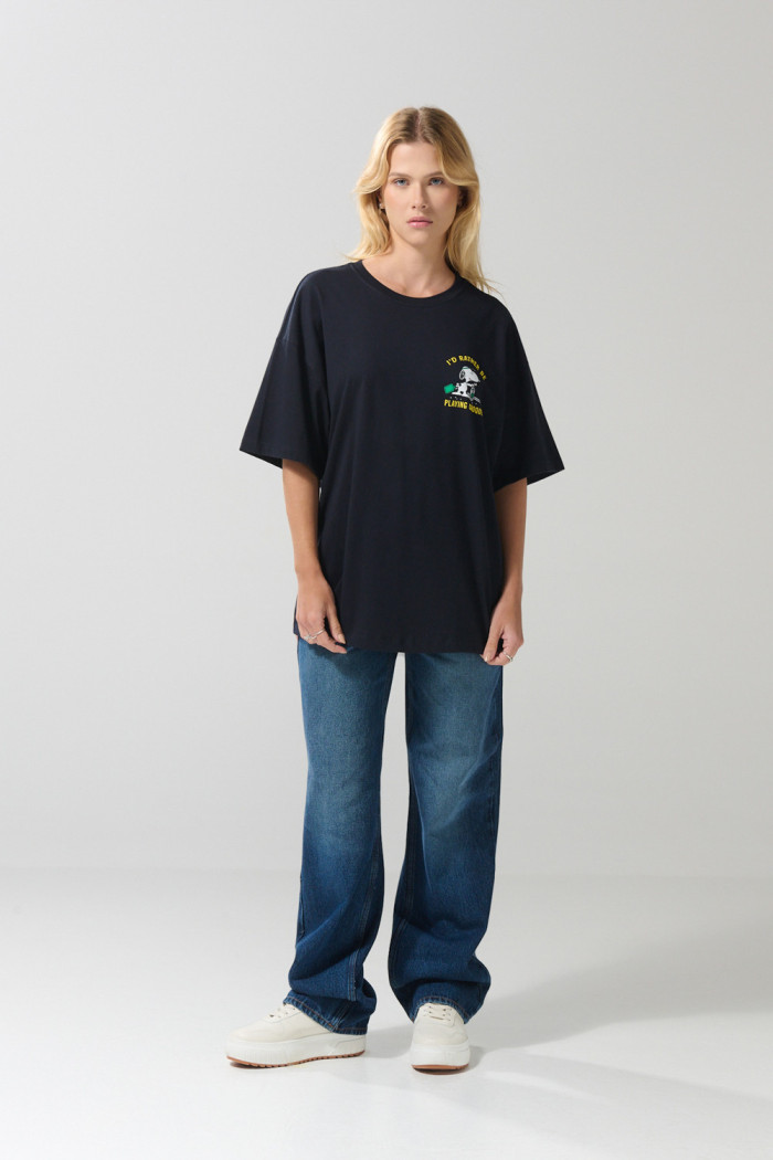 Camiseta oversize azul intensa manga corta de Snoopy