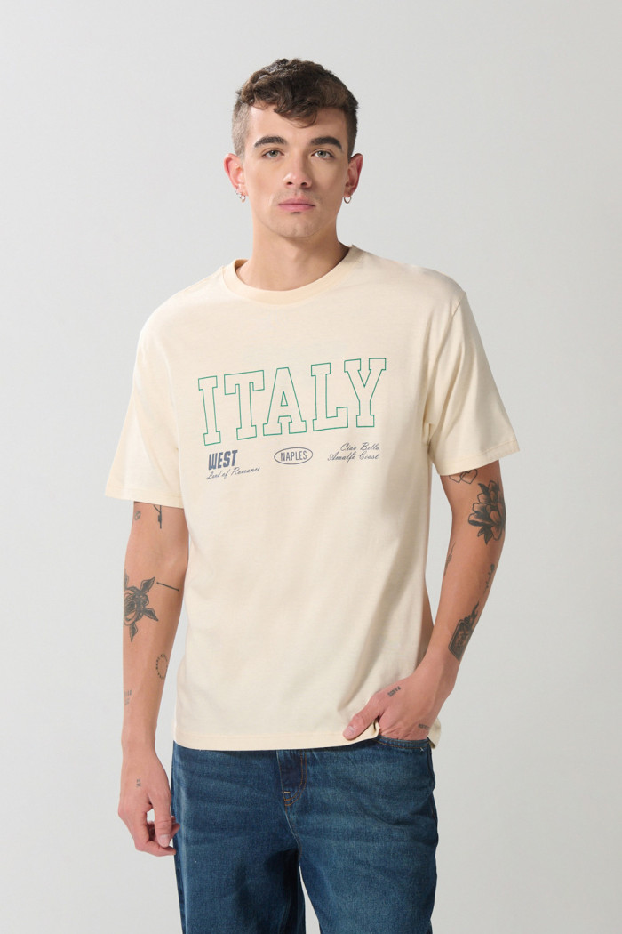 Camiseta hombro rodado kaki college con manga corta