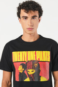 Camiseta de Twenty One Pilots negra con cuello redondo