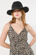 Vestido kaki largo con abertura y diseño animal print