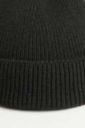 Gorro tejido unicolor con doblez ajustable sencillo