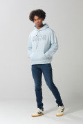 Buzo oversize con capota azul claro y diseño de South Park